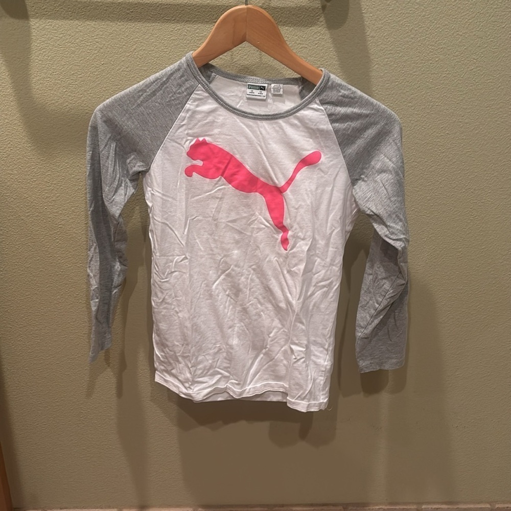 Puma Kids Long Sleeve Tee White and Gray Athletic Design - Picture 3 of 9